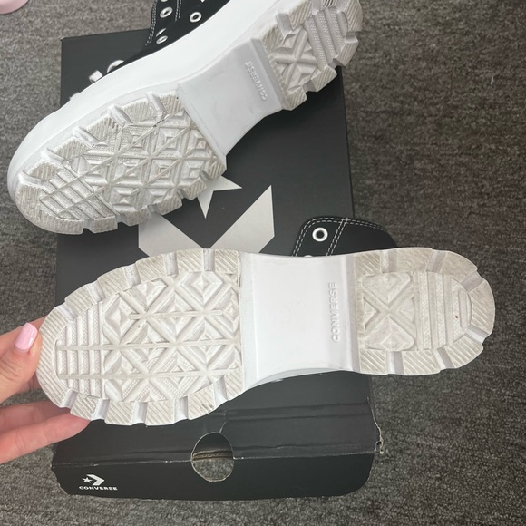 Like new Converse Lug - Picture 4 of 4